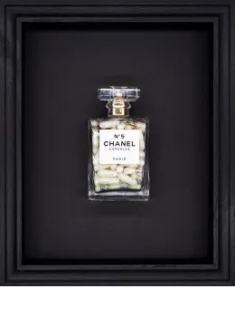 Chanel No.5 Capsules – (Cream) On Black - Black Framed