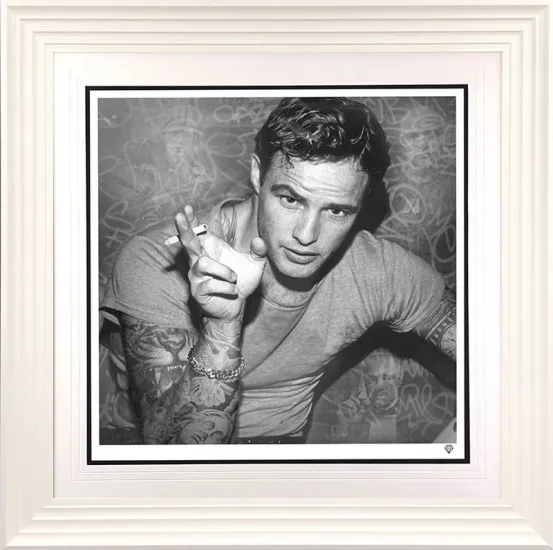 Smoking Gun - Brando (Black & White) Smoking Gun - Brando (Black & White)