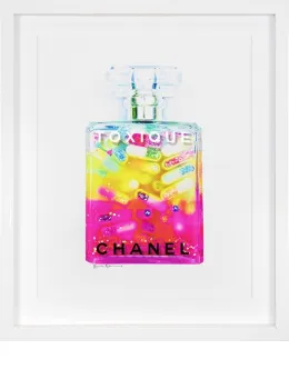 Toxique Chanel - Pink - Deluxe - White Framed
