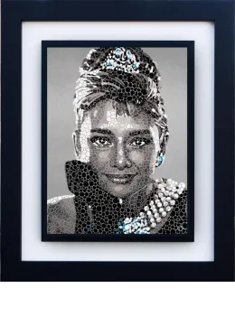 Audrey Hepburn - The Fair Lady - Black Framed